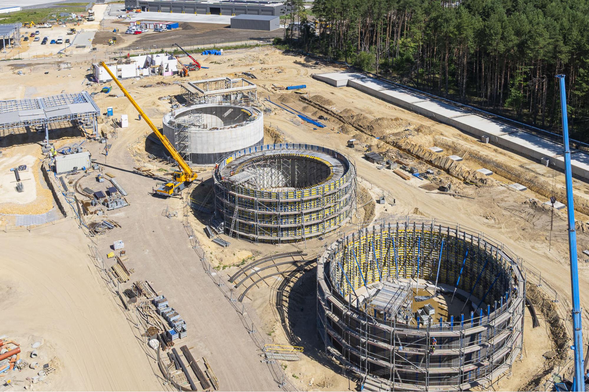 June 2025 - Construction of Multimodal Goods and Fuel Delivery Hub / Katowice Airport Investment Program 2024–2032