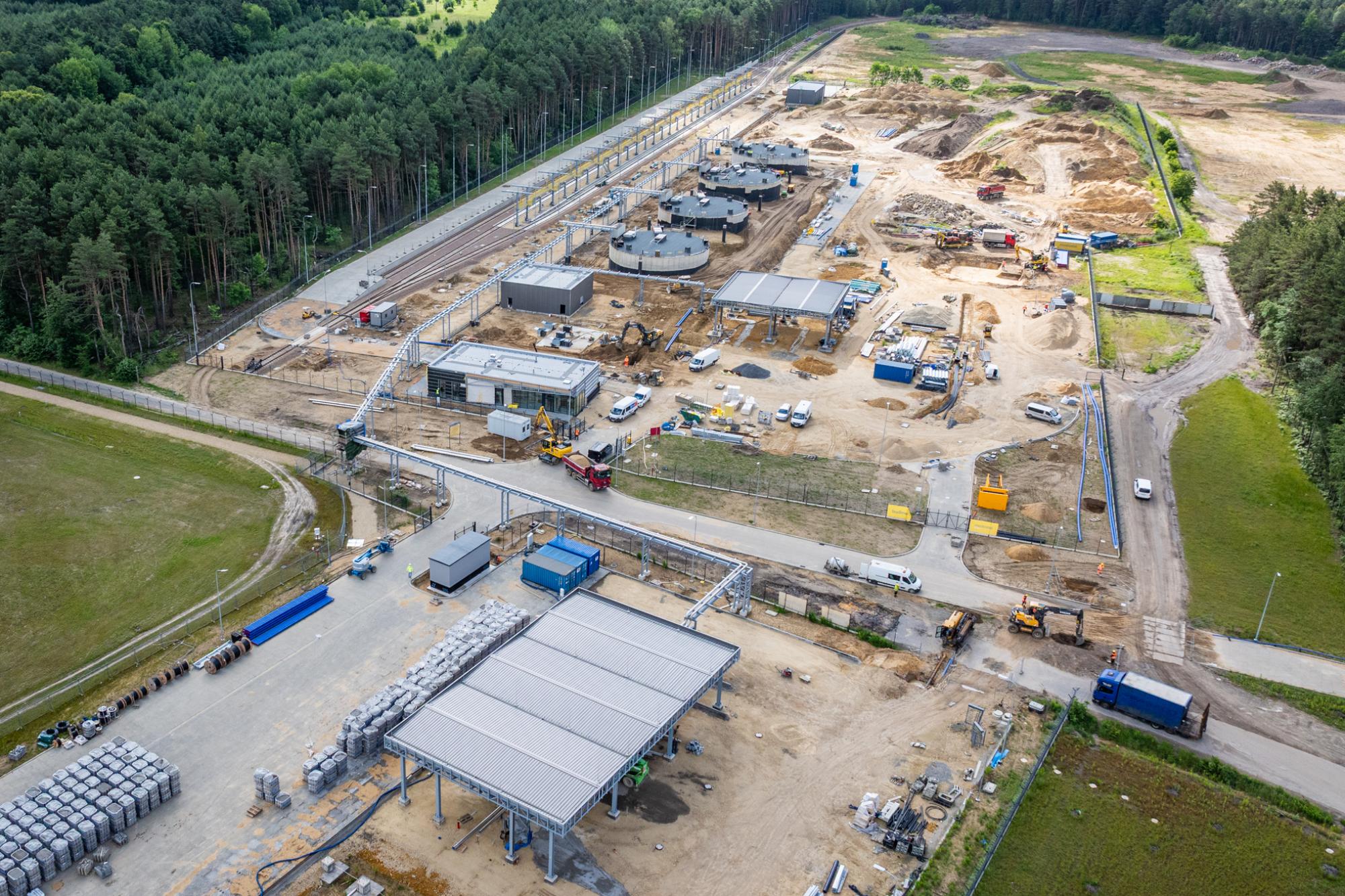 Maj 2026 - budowa węzła multimodalnego do przeładunku towarów i paliw / Program inwestycyjny Katowice Airport 2024–2032