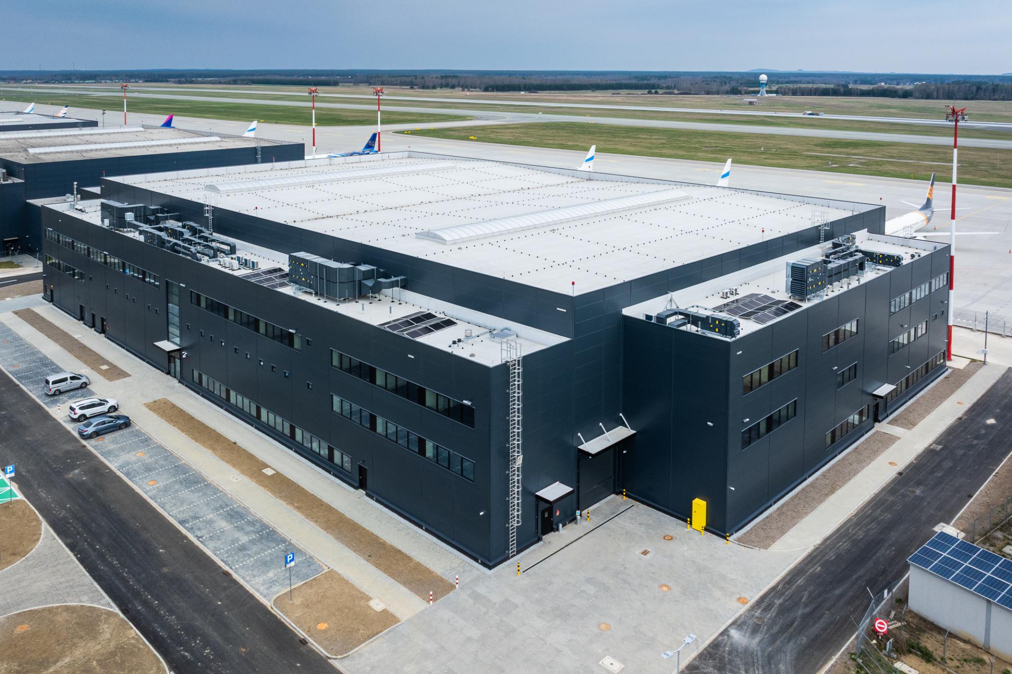 March 2026 - Construction of hangar H4 / Katowice Airport Investment Program 2024–2032