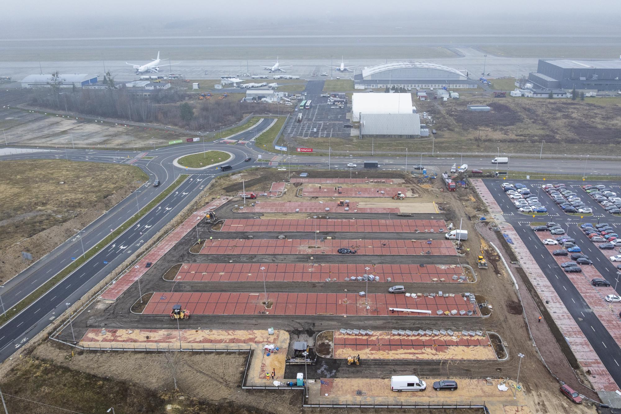 December 2025 - Car Park P4 (Stage 2) / Katowice Airport Investment Program 2024–2032