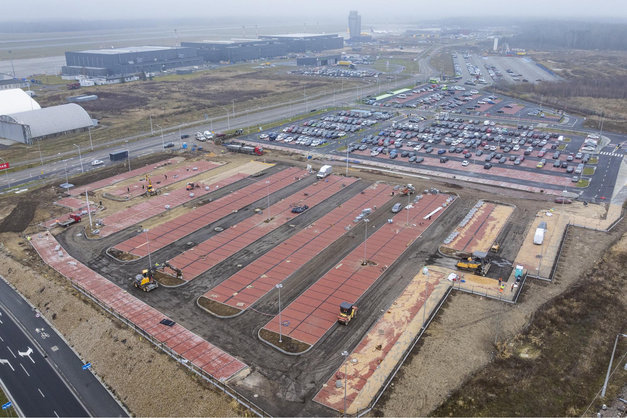 December 2025 - Car Park P4 (Stage 2) / Katowice Airport Investment Program 2024–2032