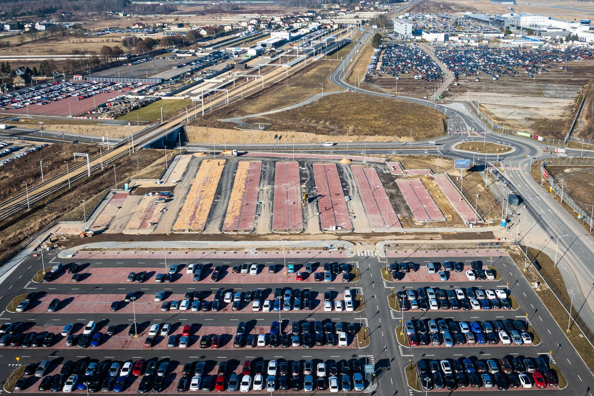 Marzec 2026 - Parking P4 (Etap II) / Program inwestycyjny Katowice Airport 2024–2032